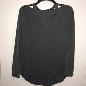 Gray long sleeve shirt